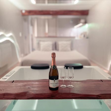 A La Folie - Loft & Spa Montrevault Dış mekan fotoğraf